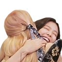 :chaenniehug: